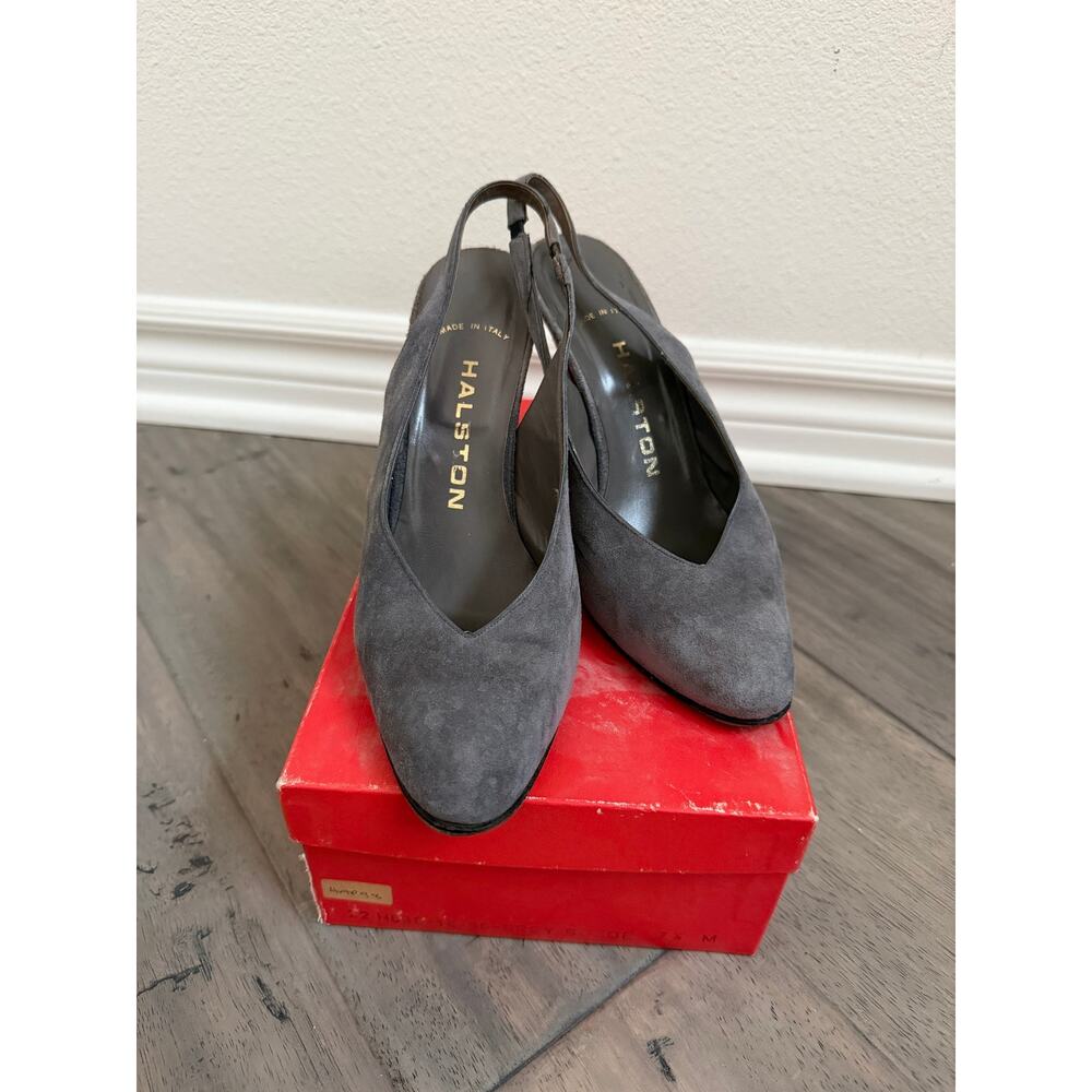 Vintage Halston gray suede heels size 7 1/2 - Picture 2 of 5